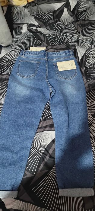 Нови дамски дънки uk 10, euro 38