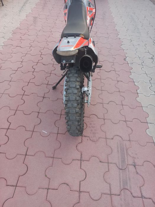 Продам эндуро 300куб