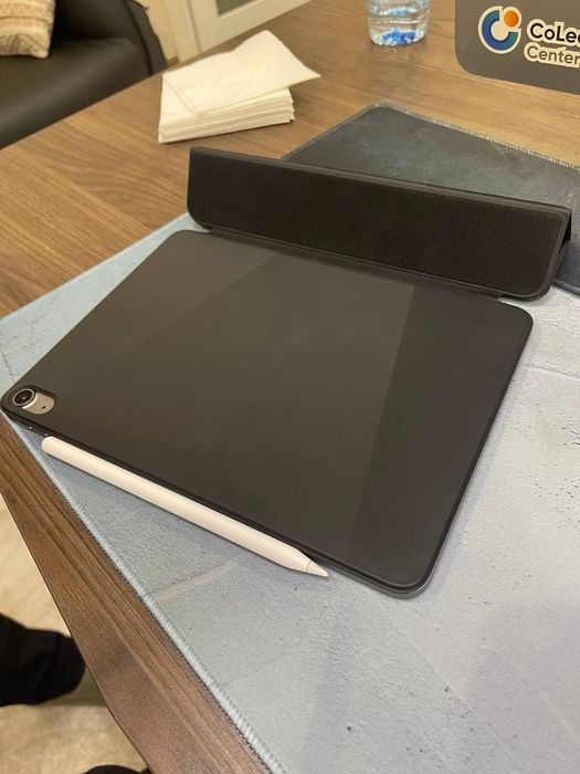 iPad Air 11" (M3) — 128GB | Ideal holat