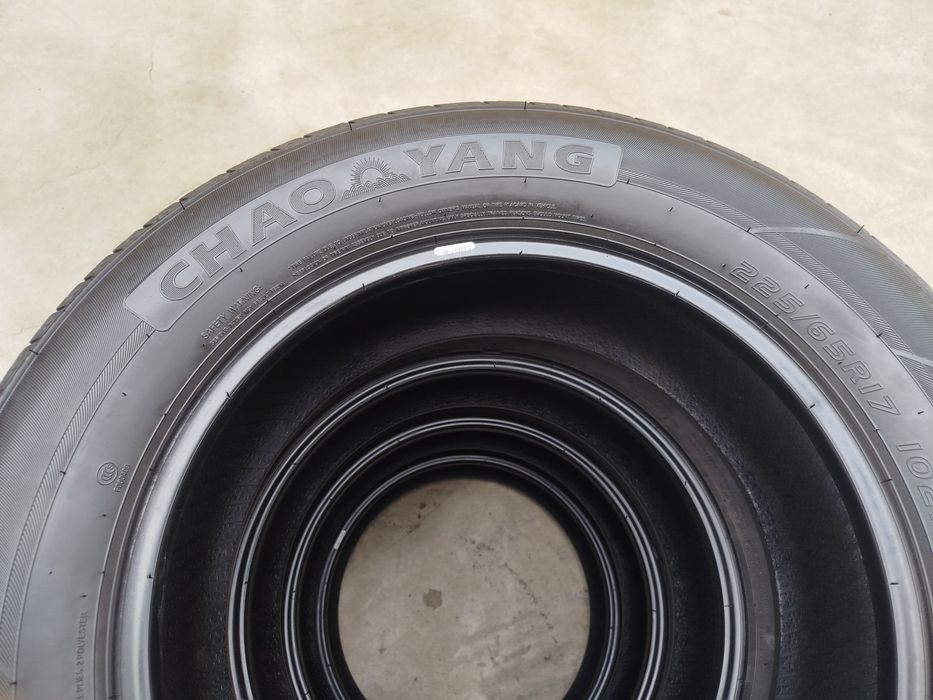 225 65 R17 Shina Chao Yang