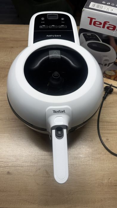 Уред за здравословно готвене Tefal ActiFry Extra