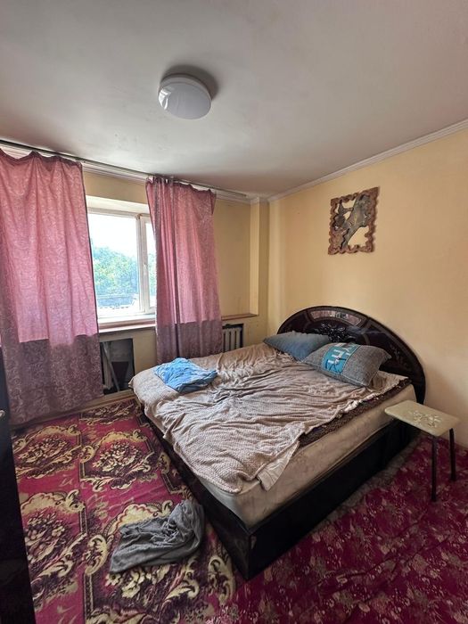 Продаётся 4х ком. Квартира  в центре Алматы,