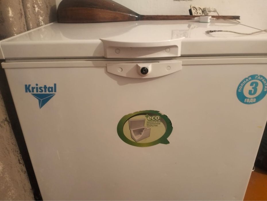 Холодильник,морозильник на запчасти!!