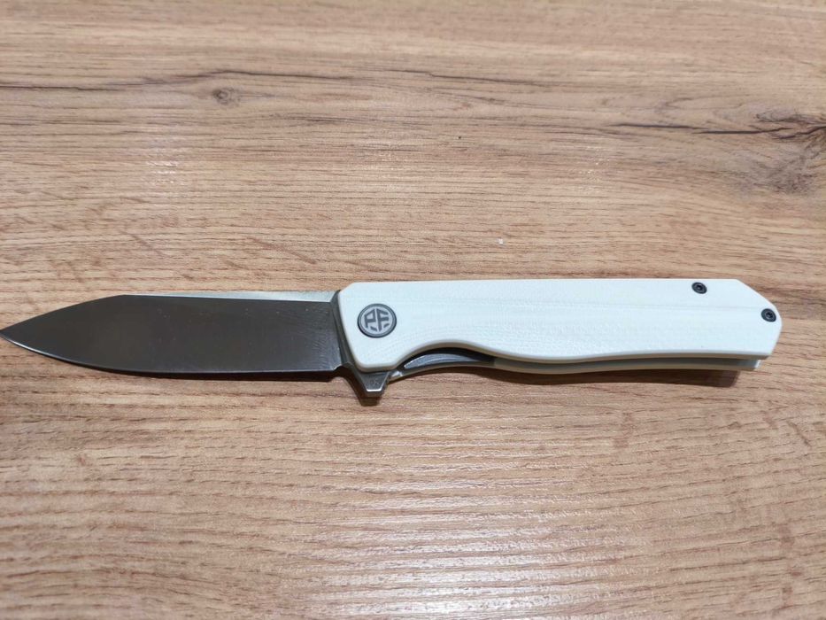 Сгъваем нож Petrified Fish PF818