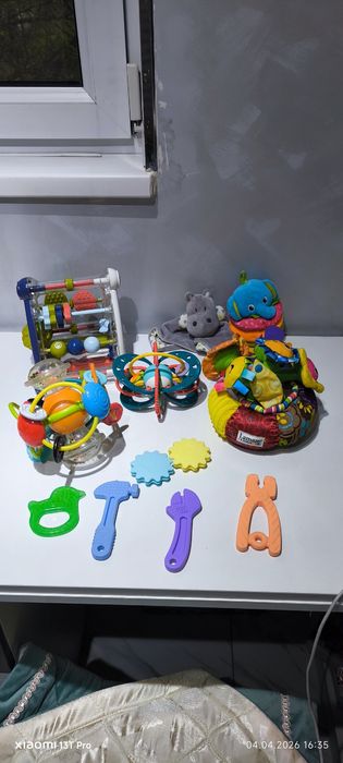 Игрушки для малыша