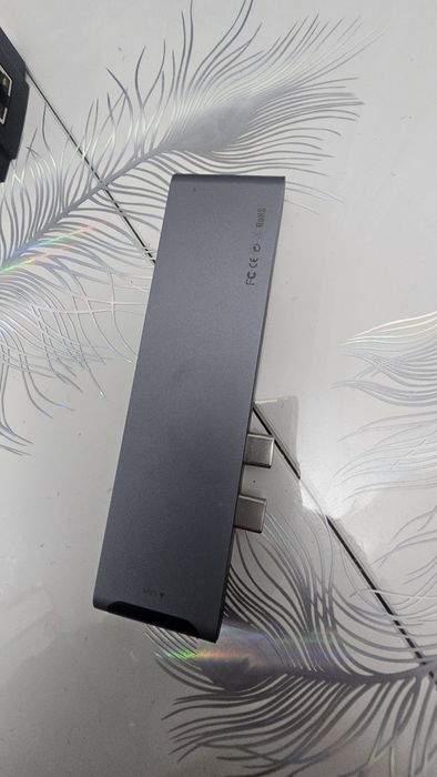 2 Hub-uri – Dock USB-C EKSA + Hub USB-A QICENT | NOI
Descriere scu