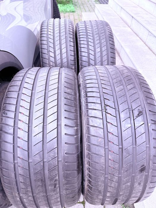 Anvelope Vara 20 inch Bridgestone Alenza Runflat 275/45 R20 305/40 R20