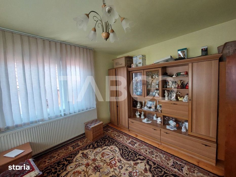 Casa individuala de vanzare cu teren de 1108 mp in Sacel Sibiu