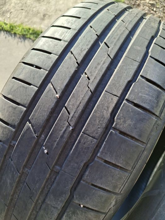 2  Anvelope de vară 205 55 r17 Hankook