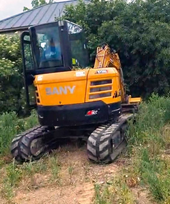 Utilaje de constructii: Excavator, MIniexcavator, Buldoexcavator, Dumper si altele