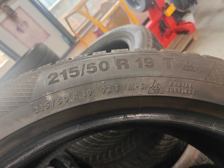 4бр. зимни гуми 215/50/19 Continental