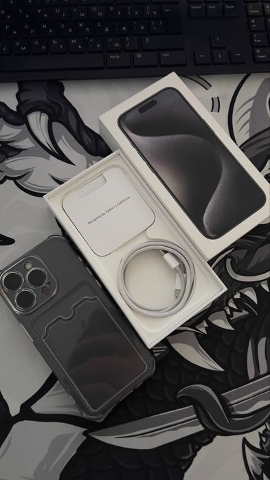 iPhone 15 Pro 256 черный титан