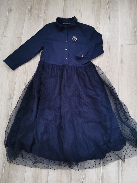 Спортно-елегантна тюлена рокля