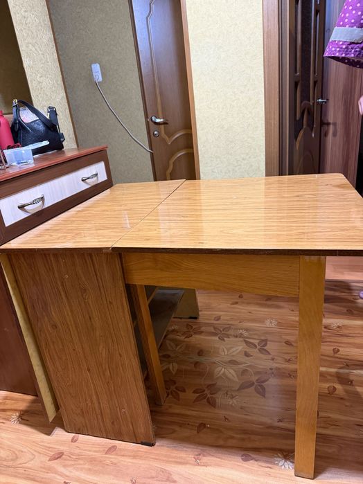 Стол  раскладной