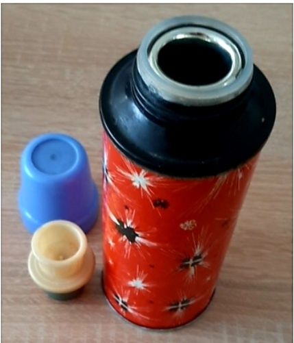 ретро прибори и малък,ретро  термос със термосно стъкло