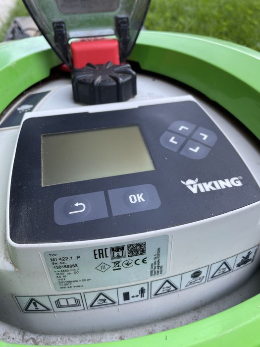 Vand robot tuns iarba profesional, Stihl Viking