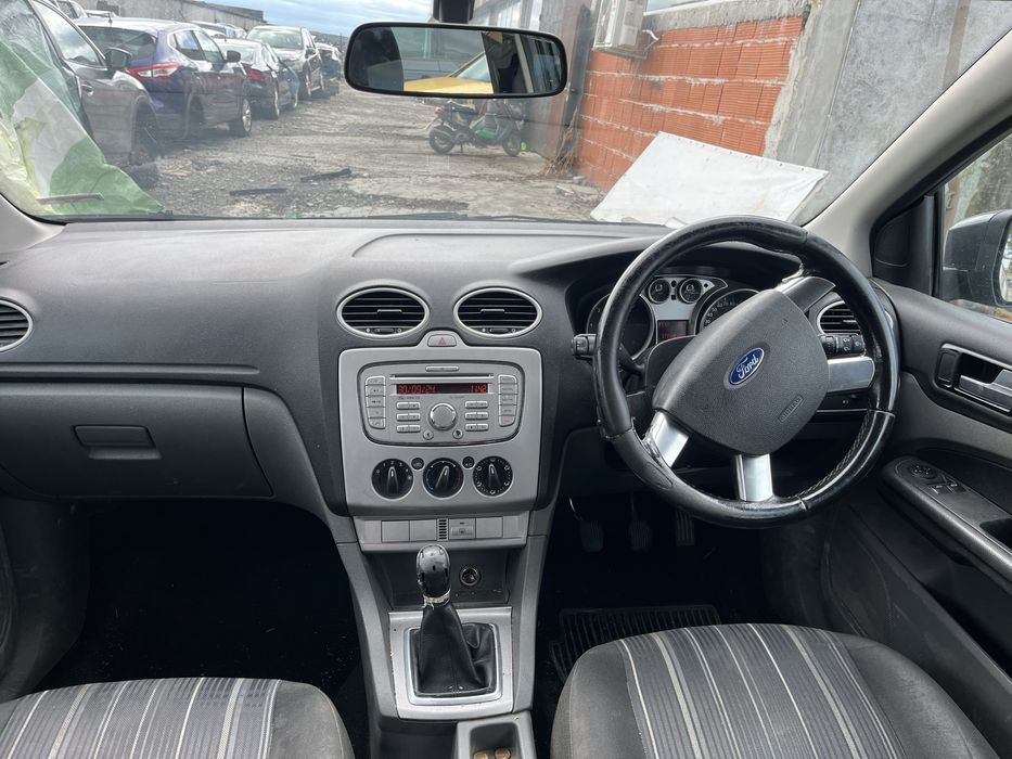 ford focus 1.6tdci  90кс на части