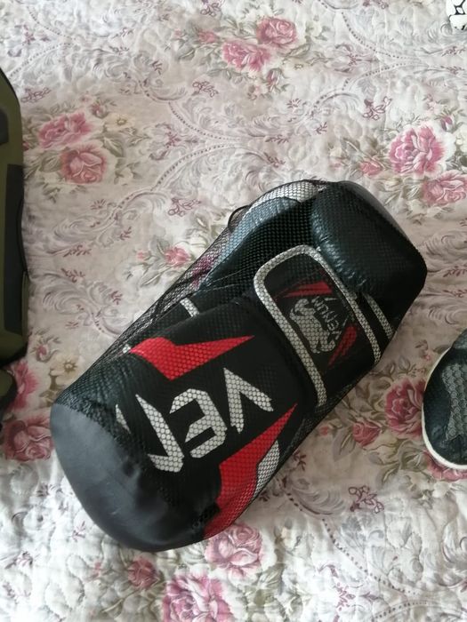 Перчатки Экипировка для  MMА форма