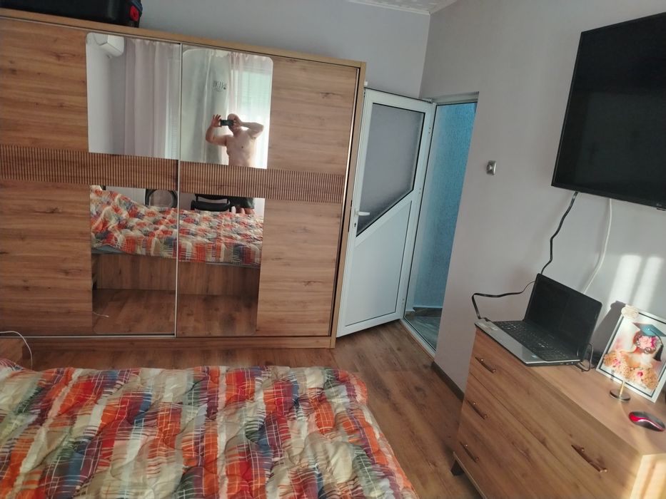 Продавам апартамент