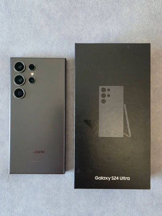 Samsung S24 ULTRA de 256 GB si 12 GB RAM cu Garantie