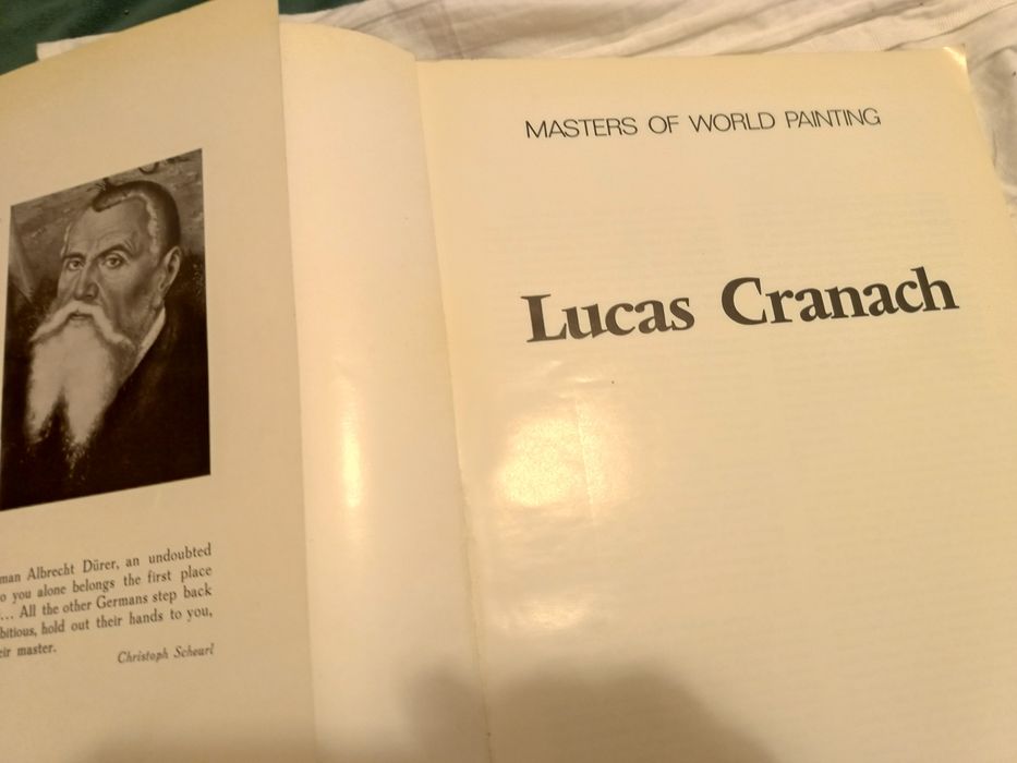 Vând ambele  cărți album