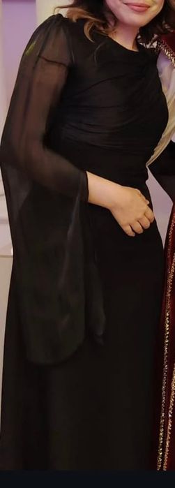 Вечернее платье черный