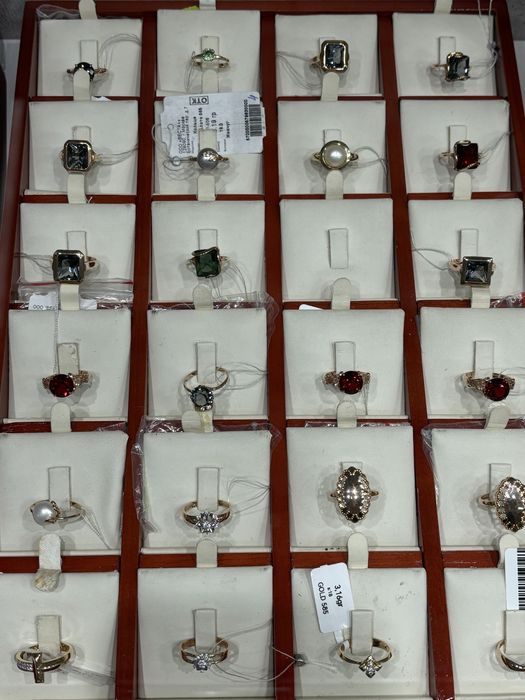 Серьги золотые с рубином в Алматы