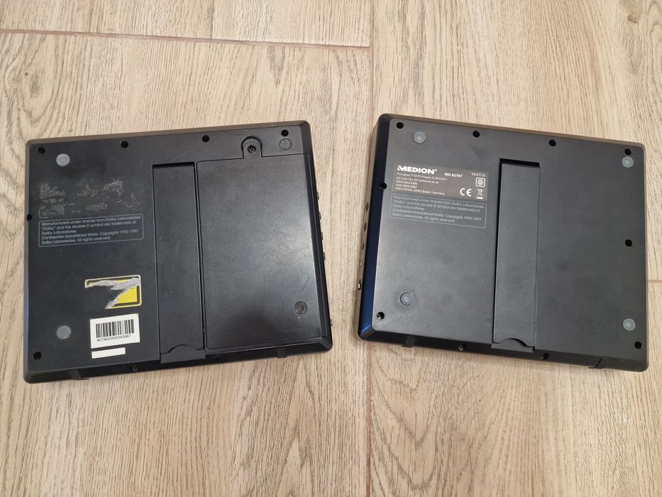 DVD player tetiere auto Medion