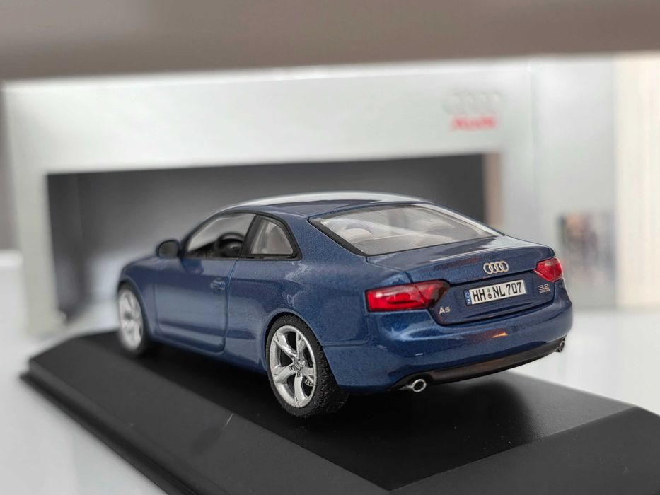 Macheta Auto 1/43 Schuco Dealer Edition Audi A5 3.2 Quattro