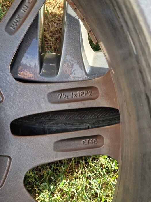 Se vinde /schimb set jante passat  jante 7.5 jx18h2 r18