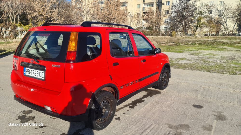 Продавам Suzuki Ignis 1.3
