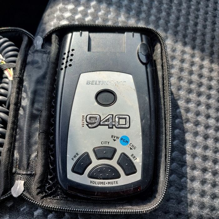 Beltronics 940 X +Cobra XRS9430 12 benzi