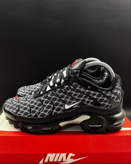 Nike Air Max Plus France - 40,41,42,43