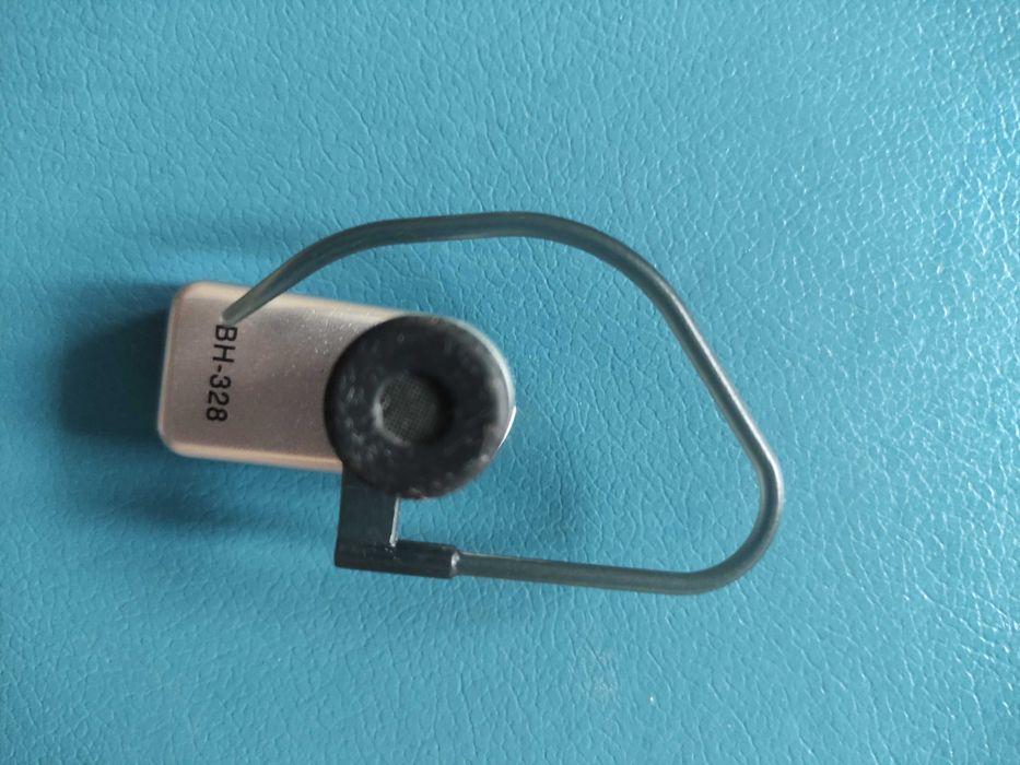 Блютуз гарнитура Nokia