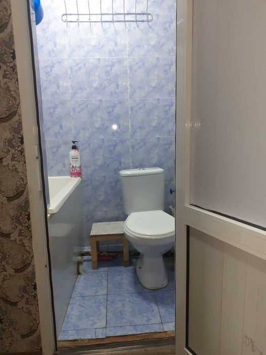 Yashnobod duboviyda sotiladigan uy bor