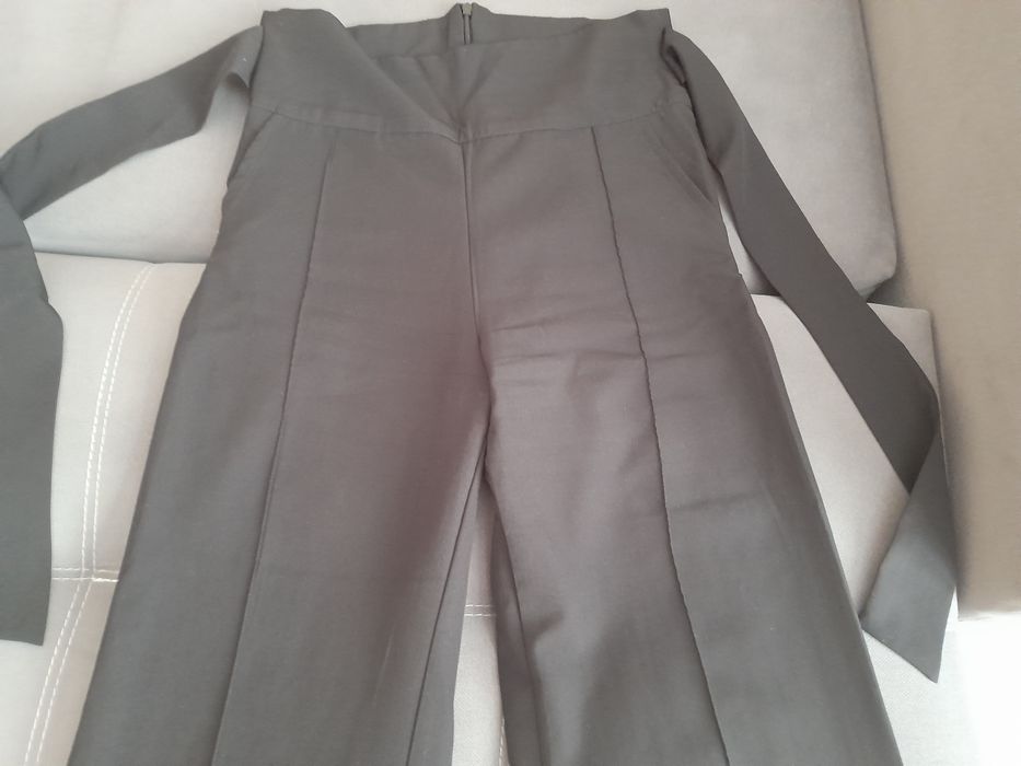 Продам брюки классические