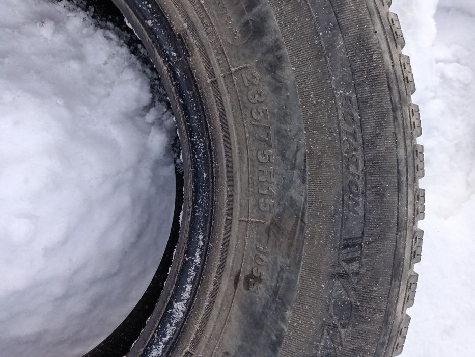 Продам шины, бу.