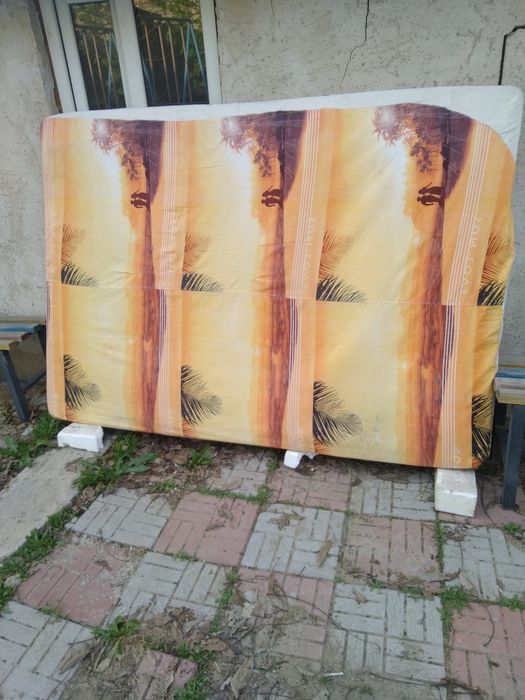 Продам матрац для кровати