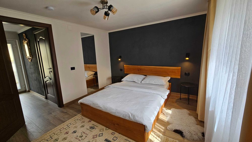 Casă de închiriat în Curtea de Argeș