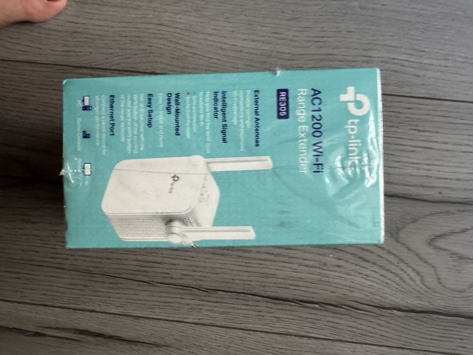 Link AC1200, model RE305