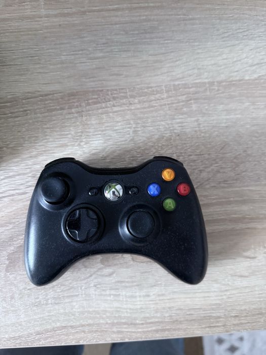 Xbox 360 cu multe jocuri si kinect