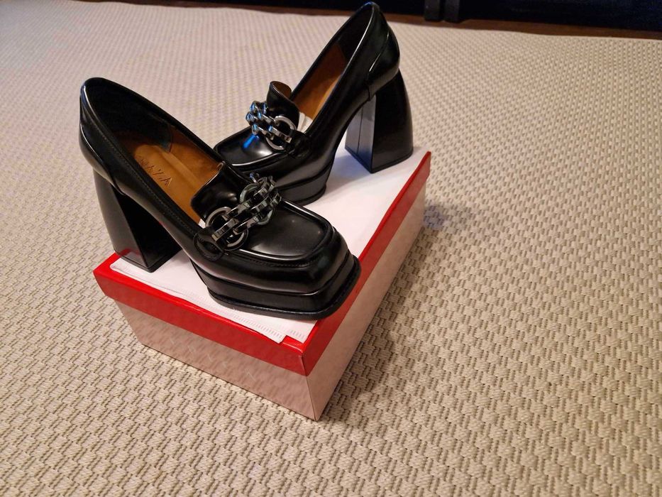 Pantofi Benaza marimea 37