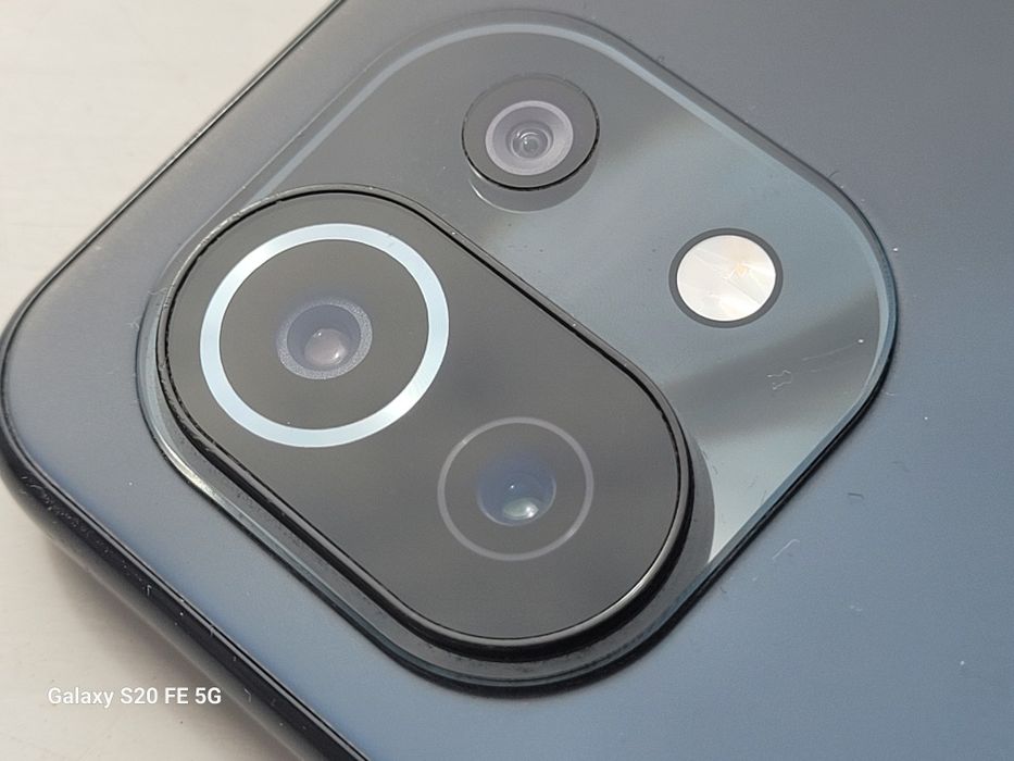 Продам/обмен Xiaomi mi 11 lite 5g ne