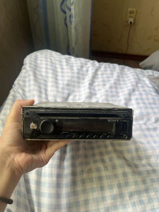 Продам магнитолу