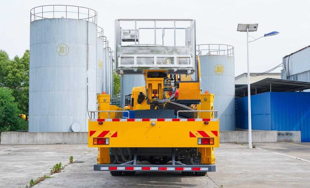 ISUZU 45-метровая автовышка CIP Tashkent 98.000$ Zakaz