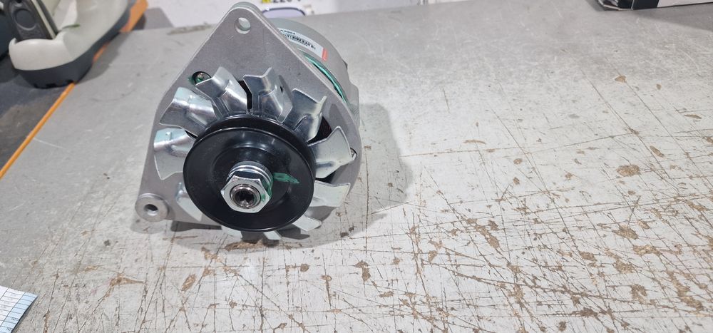 Alternator12v  tractor ford new holland belarus massey ferguson pret 7