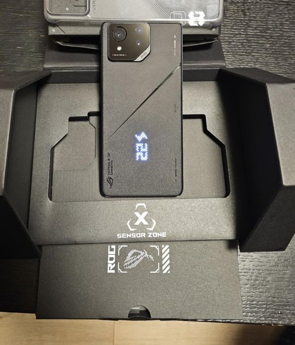 Asus ROG 8 Pro 512GB 16RAM / Асус Рог 8 про , гаранция до 03.2027