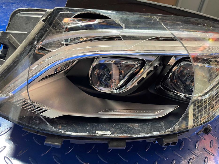 Far Led (model Anglia) Mercedes Benz A1669062303