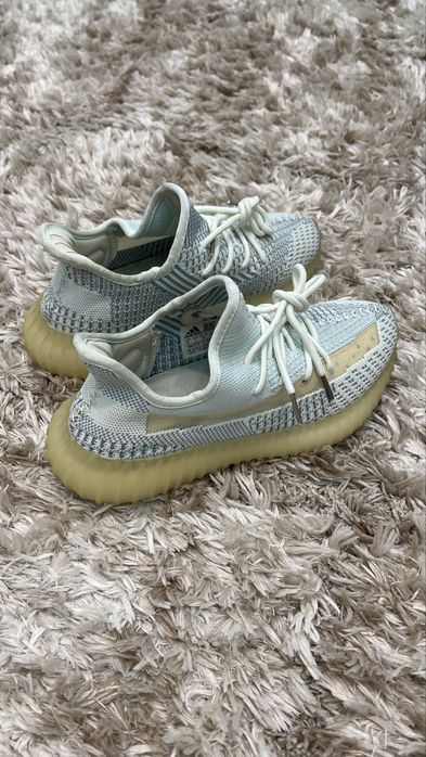 Yeezy 40 размер бу