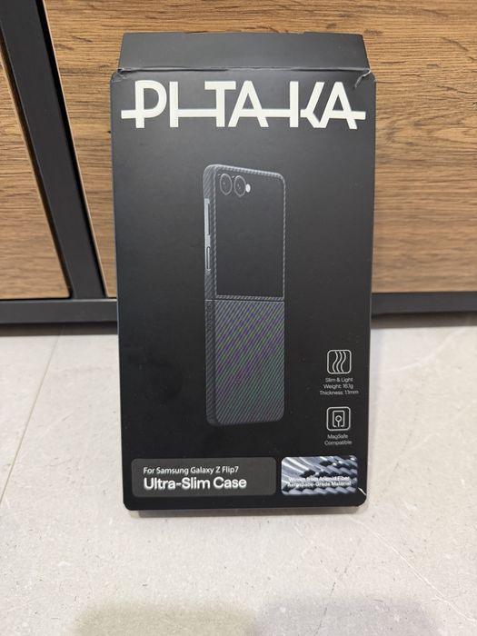Калъф Pitaka Ultra-Slim за Samsung Galaxy Z Flip 7, черен/сив